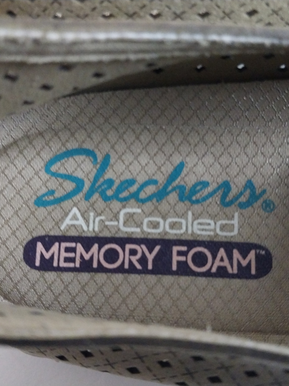Skechers Size 8.5 Mory Foam Slip-On Perforated - Picture 8 of 8